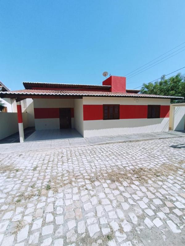 Casa em Condomínio ao lado da UERN e UFERSA